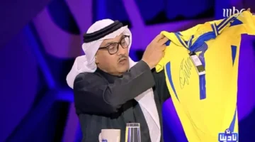 بقميص رونالدو.. ظهور مفاجئ لتركي السهلي في برنامج نادينا بعد خلافه مع الحميدي